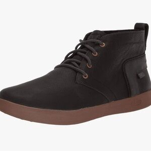 Chaco Davis Mid Leather Hiking shoe/boot. Black leather upper. Size 12.